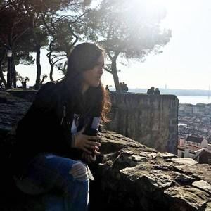 Meet your Posher, Vicky